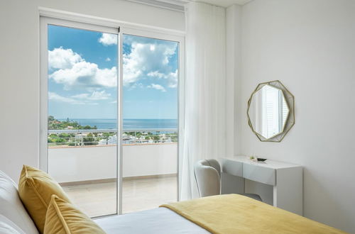 Photo 4 - Green Beach Ocean View - Porto de M s by Ideal Homes