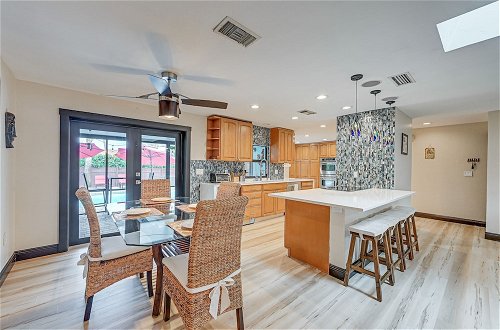 Foto 4 - Naples Home w/ Outdoor Kitchen & Private Pool