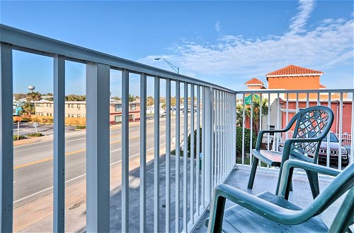 Foto 8 - Oceanfront Daytona Beach Club Studio w/ Balcony