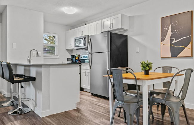 Modern 2BR Near UT Hyde Park Evonify - Foto 13