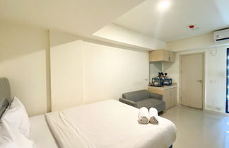 Photo 3 - Simply Look And Enjoy Living Studio At Meikarta Apartment