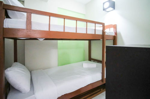 Photo 4 - Homey And Comfy 2Br At Dian Regency Apartment