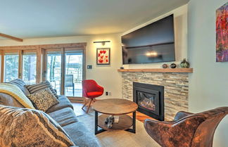 Foto 1 - Dillon Condo w/ Mtn & Lake Views ~ 3 Mi to Ski