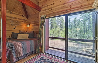 Photo 3 - Strawberry/pine Studio Cabin With Outdoor Oasis