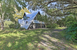 Foto 1 - Chic A-frame Escape w/ Fire Pit - Private Property