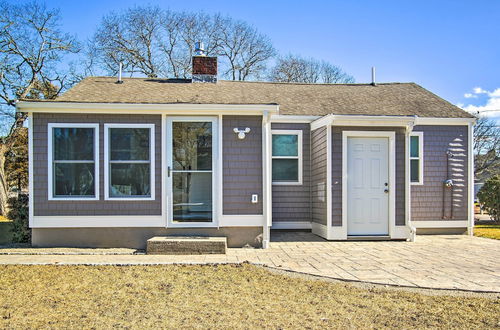 Foto 27 - Updated Buzzards Bay Beach Cottage: Walk to Shore