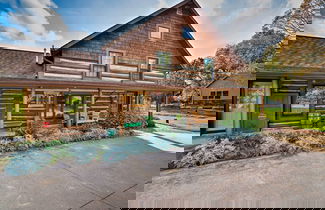 Foto 1 - Log Cabin on the Wolf River w/ Private Hot Tub