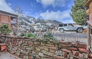 Photo 3 - Aspen Condo w/ Mountain Views & Ski Access