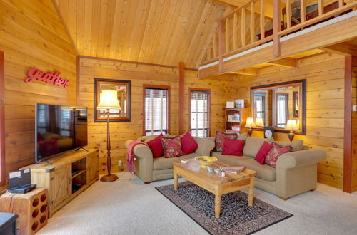 Photo 31 - Idyllic Cabin w/ Shuttle: 2 Mi to Northstar Resort