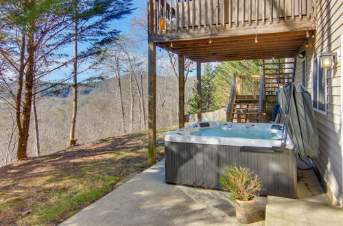 Photo 17 - Bright Asheville Retreat With Hot Tub & Decks