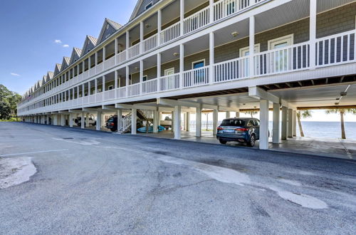 Foto 11 - Carrabelle Condo: Beach & Fishing Pier Access