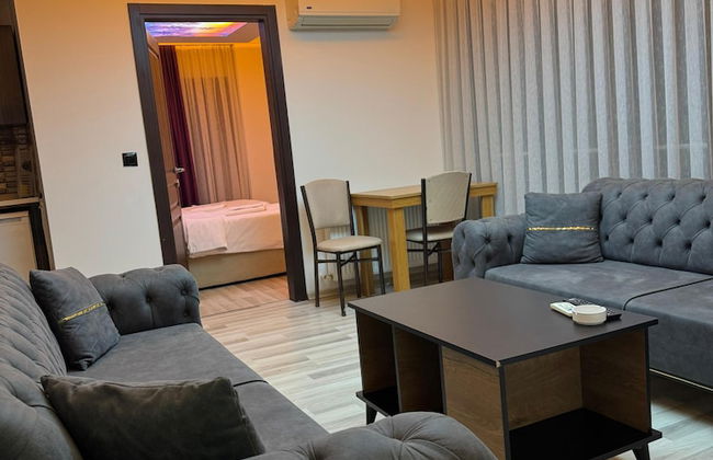 Uluhan Residence - Photo 26