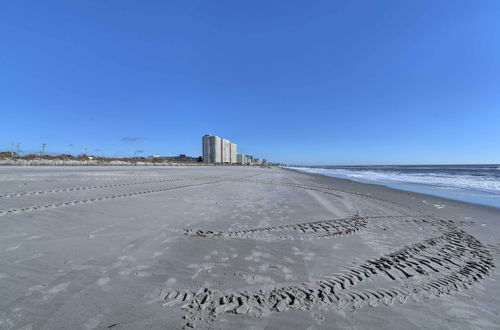 Photo 3 - Atlantic Beach Escape ~ 2 Mi to Barefoot Landing