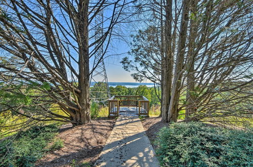 Photo 22 - Resort-style Condo w/ Balcony on Lake Keowee