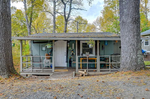 Photo 23 - Pet-friendly Vacation Rental Cabin in Whittier