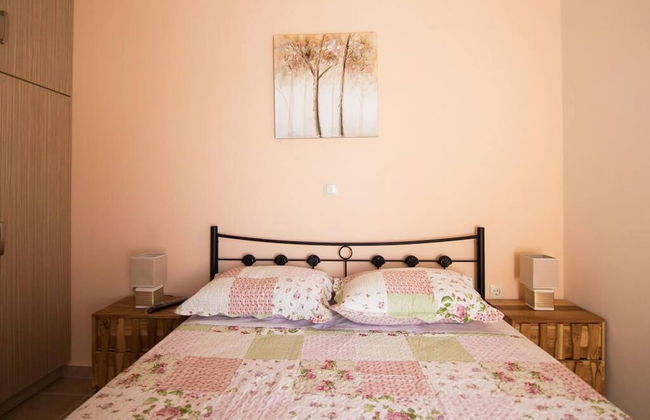 Villa Elpida at Minies - Photo 4