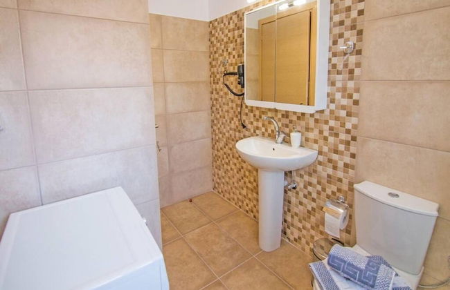 Villa Elpida at Minies - Photo 22