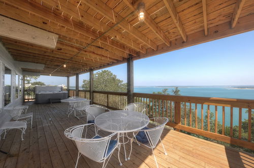 Photo 34 - Waterfront Lake House With Hot Tub & Firepit