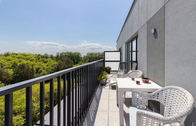 Sunny Seaside Apartment by Renters - Foto 49