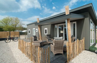 Photo 1 - Modern Chalet in Noordwijk With Garden