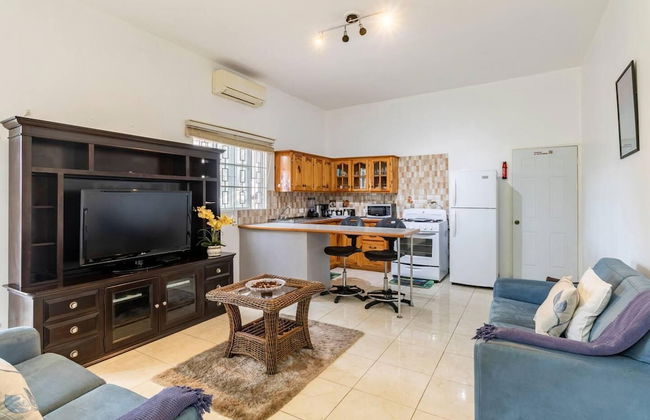 Lovely 1-bed in Montego Bay-rose View Apartment - Foto 8