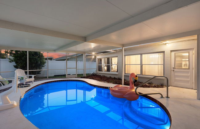 11350 Central Oasis 4BR Pool Home - Foto 1