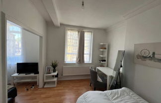 Photo 1 - Modern & Peaceful 1BD Flat - Islington