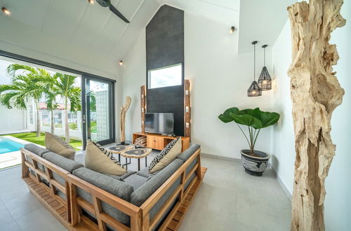 Photo 42 - Villa Isyan - 3BR Villa in Canggu