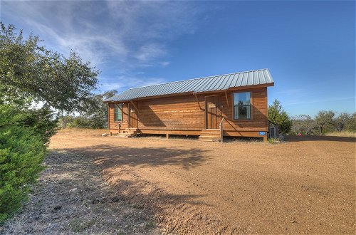Foto 20 - Mesquite Cabin With Hot Tub & Hill Country Views