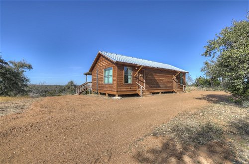 Foto 18 - Mesquite Cabin With Hot Tub & Hill Country Views