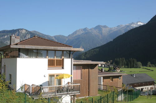 Foto 24 - Holiday Home With Swimming Pool in Wald im Pinzgau