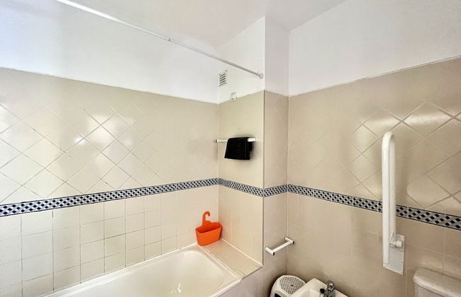 Alvor Secret With Pool by Homing - Photo 20