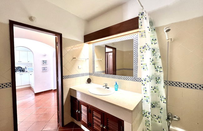 Alvor Secret With Pool by Homing - Photo 19