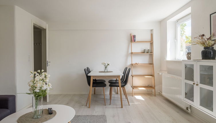 Foto 1 - Newly Renovated 1-bed Apartment in Aalborg