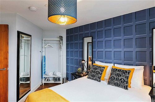 Foto 5 - Luxury 9ine Stunning Broad Street Apartment