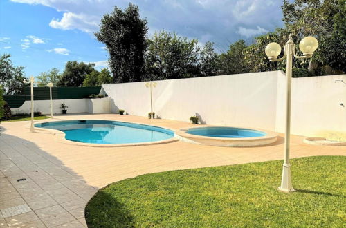 Photo 12 - Portimão Classic With Pool by Homing