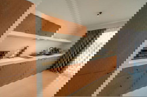 Photo 14 - Gizz Suites