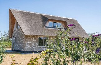 Foto 1 - Thatched Villa With Dishwasher Near the Sea on Texel