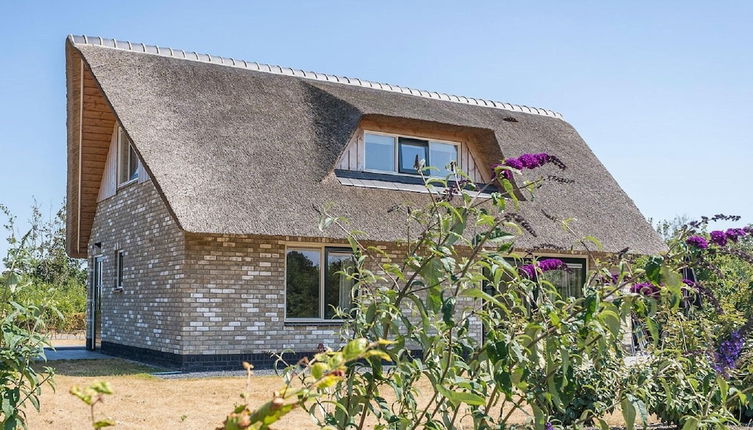 Foto 1 - Thatched Villa With Dishwasher Near the Sea on Texel