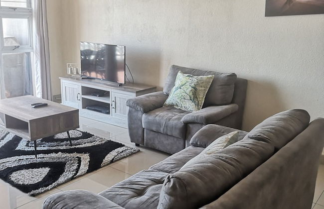 15 Isikhulu - Photo 10