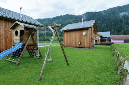 Foto 19 - Attractive Chalet With Sauna