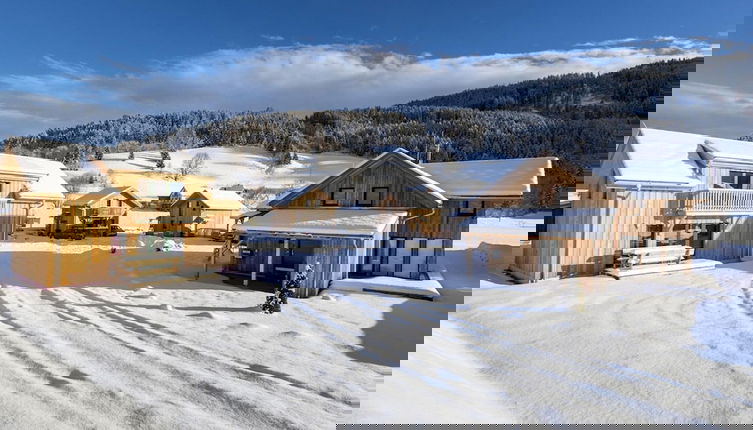 Photo 1 - Attractive Chalet With Sauna