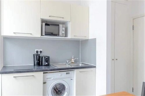 Photo 11 - Incredibly Located Studio Flat - Camden Town