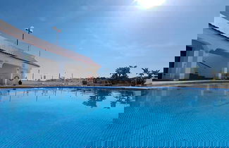 Photo 3 - T3 Center of Albufeira With Swimming Pool