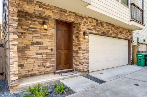 Photo 3 - Houston Home w/ Rooftop Patio < 1 Mi to Aquarium