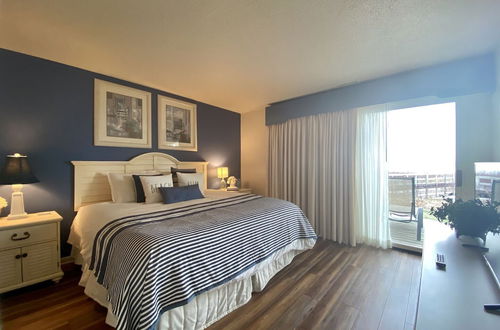 Photo 2 - The Shores Lake View Condo Unit 5638