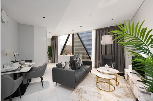 Photo 1 - Maison Privee - Sleek and Sunny Apt in Business Bay w/ Canal Views