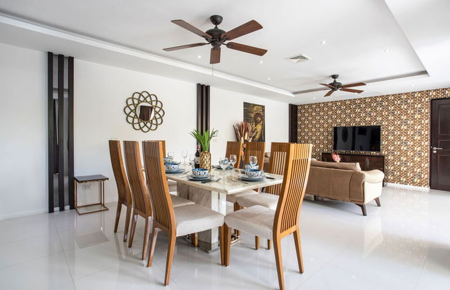 Spacious Tri-Level Pool Villa Dragon C - Photo 16