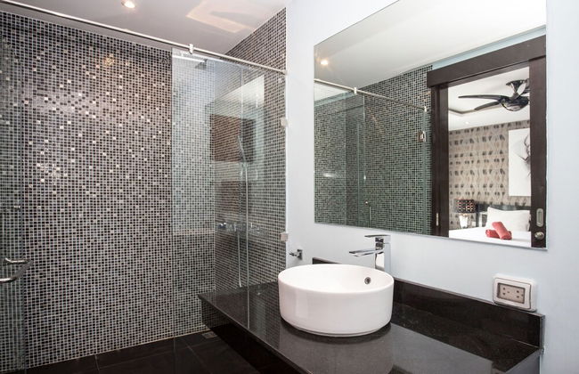 Spacious Tri-Level Pool Villa Dragon C - Photo 22