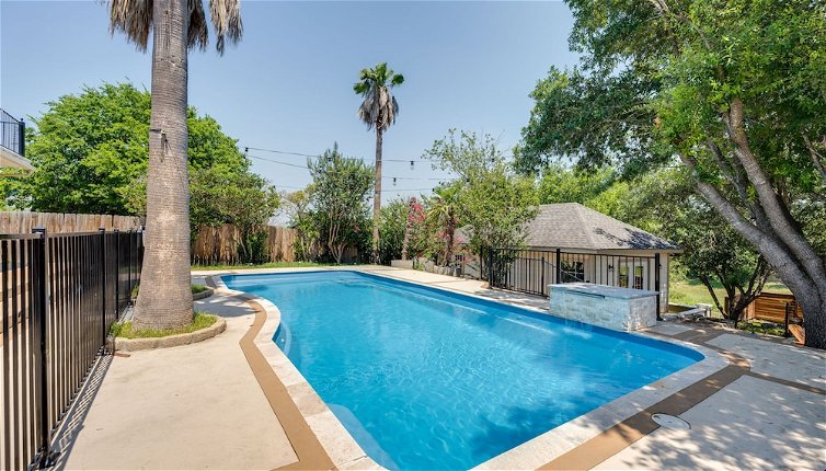 Foto 1 - Luxe San Antonio Vacation Rental w/ Private Pool
